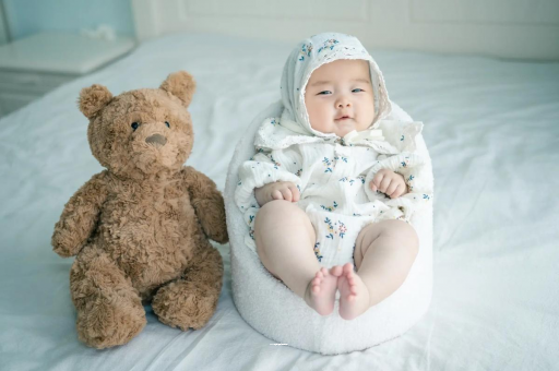 拉萨宝宝吐奶是什么原因 拉萨宝宝吐奶是什么原因